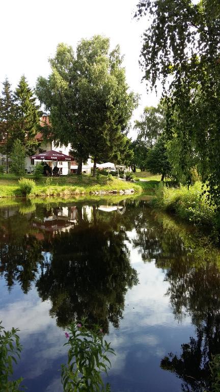 Guest House Birutes Uostas ซเวนตายิ ภายนอก รูปภาพ
