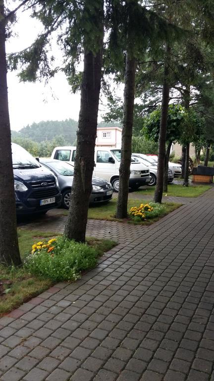 Guest House Birutes Uostas ซเวนตายิ ภายนอก รูปภาพ